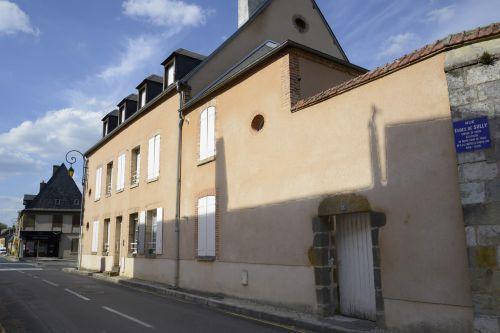 Appartement - LA CHAPELLE D ANGILLON - CHER                     18 - Annonce immo: photo 1