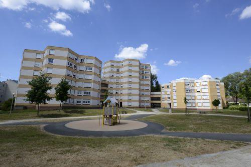 Appartement - BOURGES - CHER                     18 - Annonce immo: photo 1