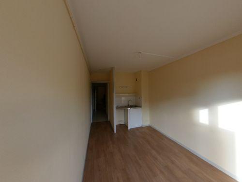 Appartement - ST AMAND MONTROND - CHER                     18 - Annonce immo: photo 1
