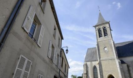 Annonce immobilière - location - Appartement - IVOY LE PRE - 18